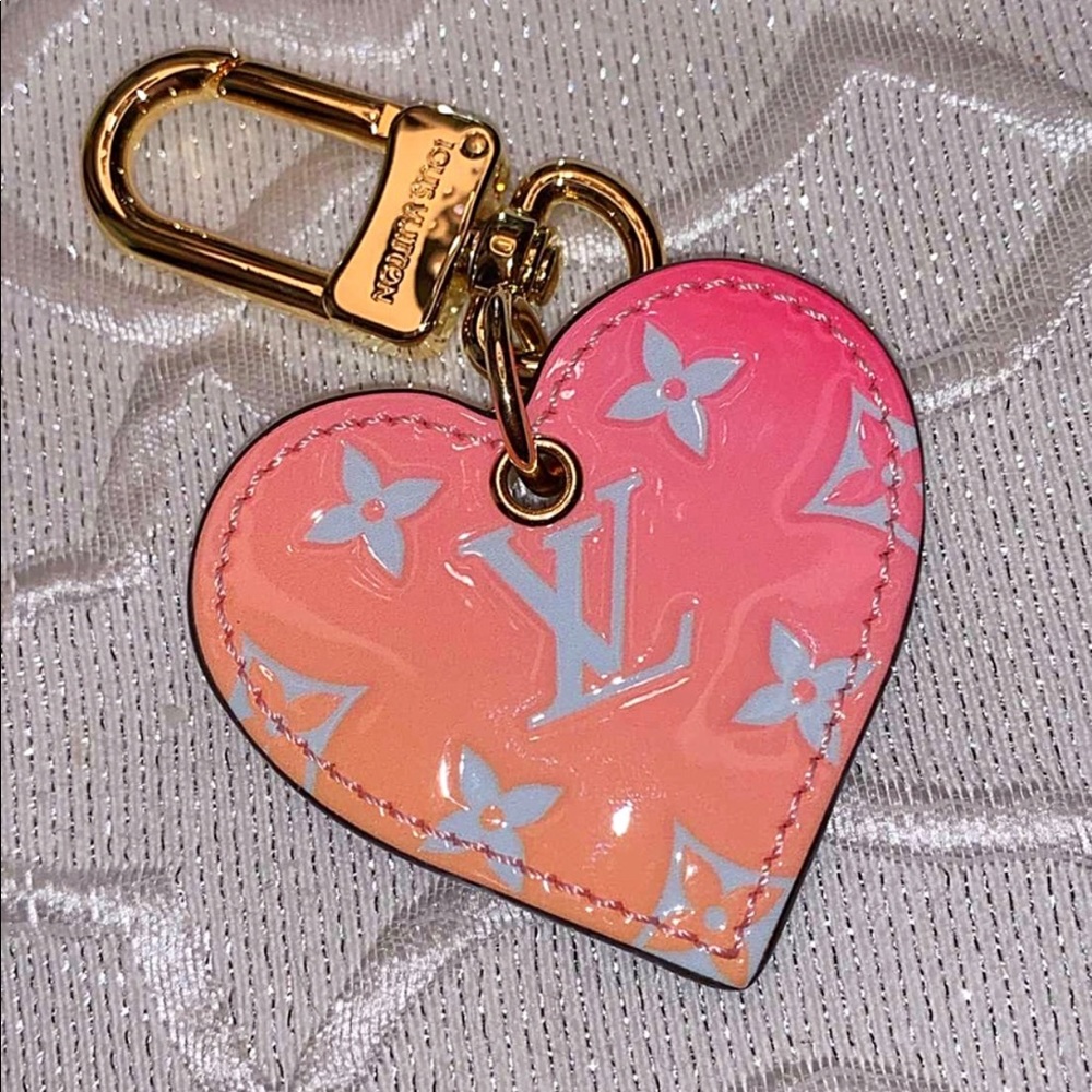 LV Valentine’s Day Collection Keychain 🧡💕